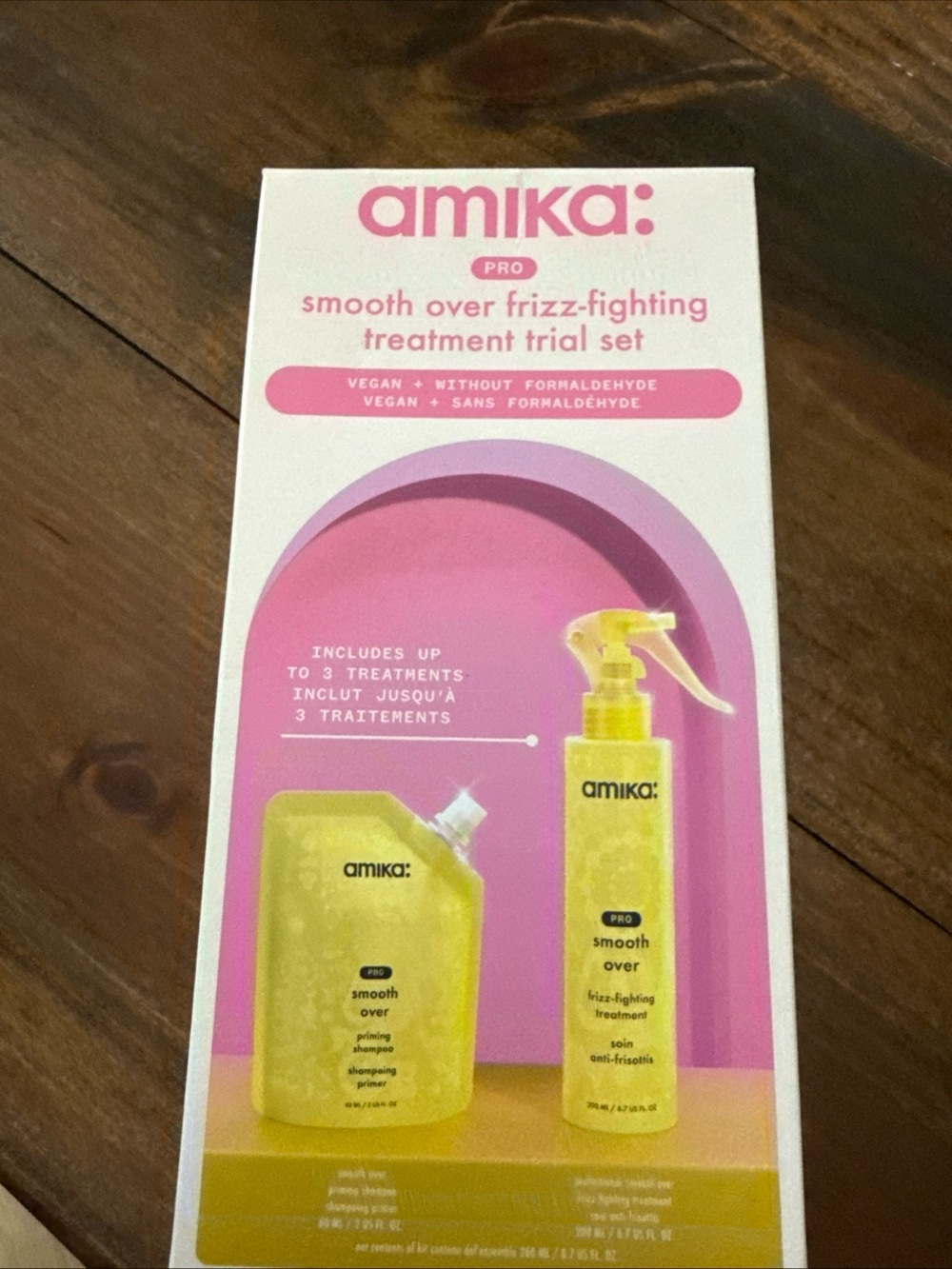 amika Smooth Over Frizz-Fighting Trial Set — Pink & Yellow